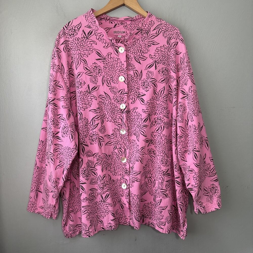 Iridium Tunic Top Plus Size 2X Pink Floral Button Up Lagenlook Artsy Dopamine